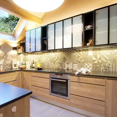 Meleze By Leavetown Vacations Chalet *